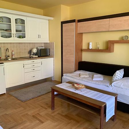 Mandarin Wellness Apartman Siófok Eksteriør bilde