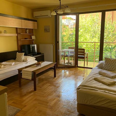 Mandarin Wellness Apartman Siófok Eksteriør bilde